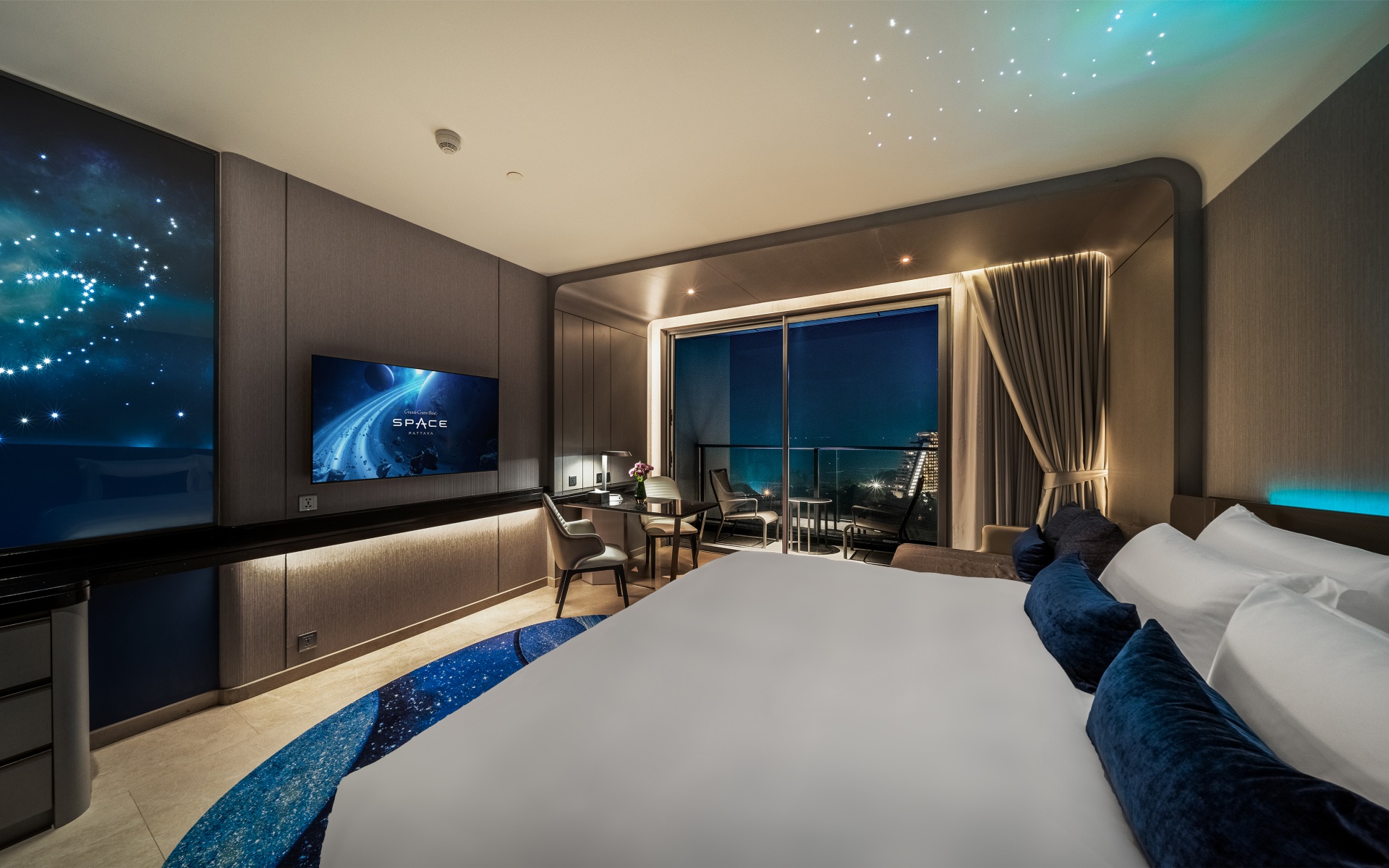 Space Delux Space Delux