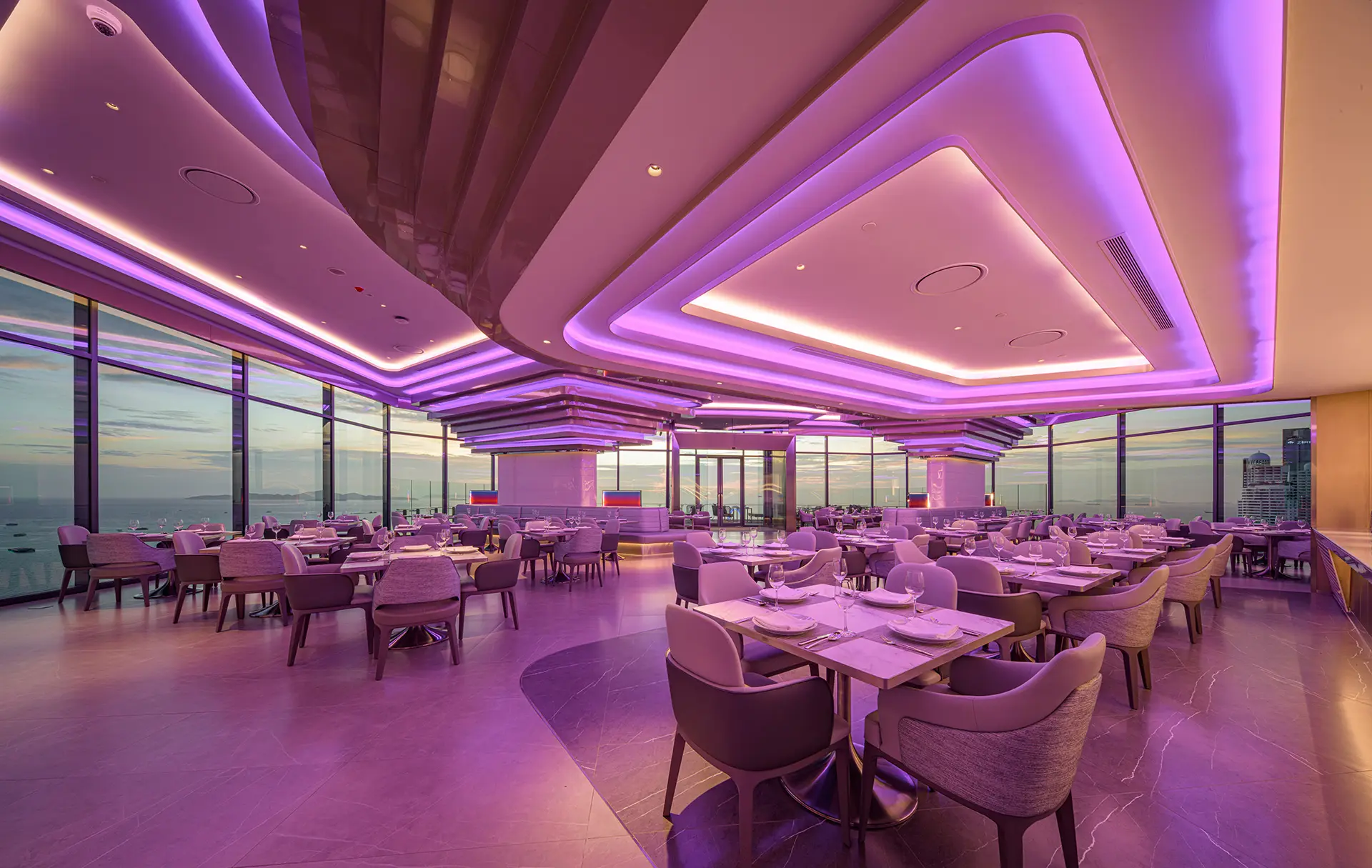 sola | luna sola | luna